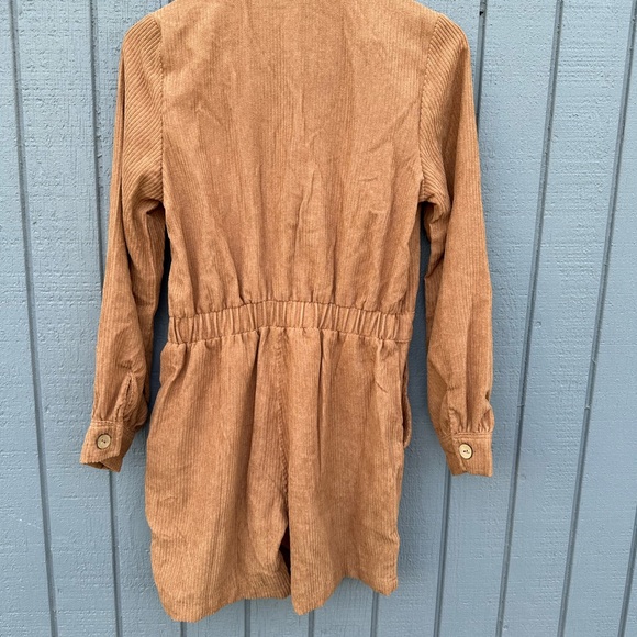 Promesa Corduroy Jumpsuit in Tan - Picture 5 of 16